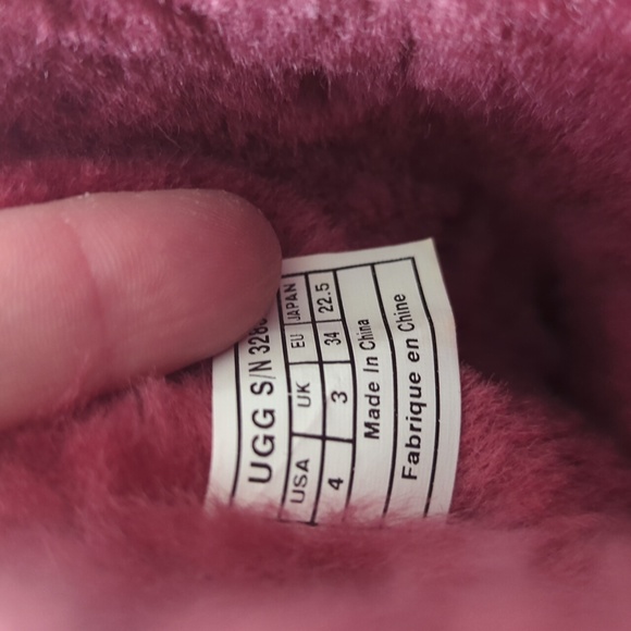 Ugg Girls Bailey Bow Boots - Picture 4 of 5